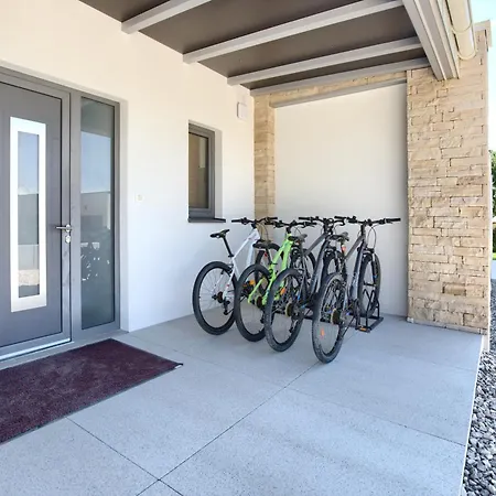 Villa Rosa Dei Venti - - Amazing Sea View Peroj